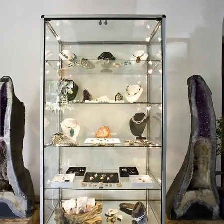 加尼诺依克酒店